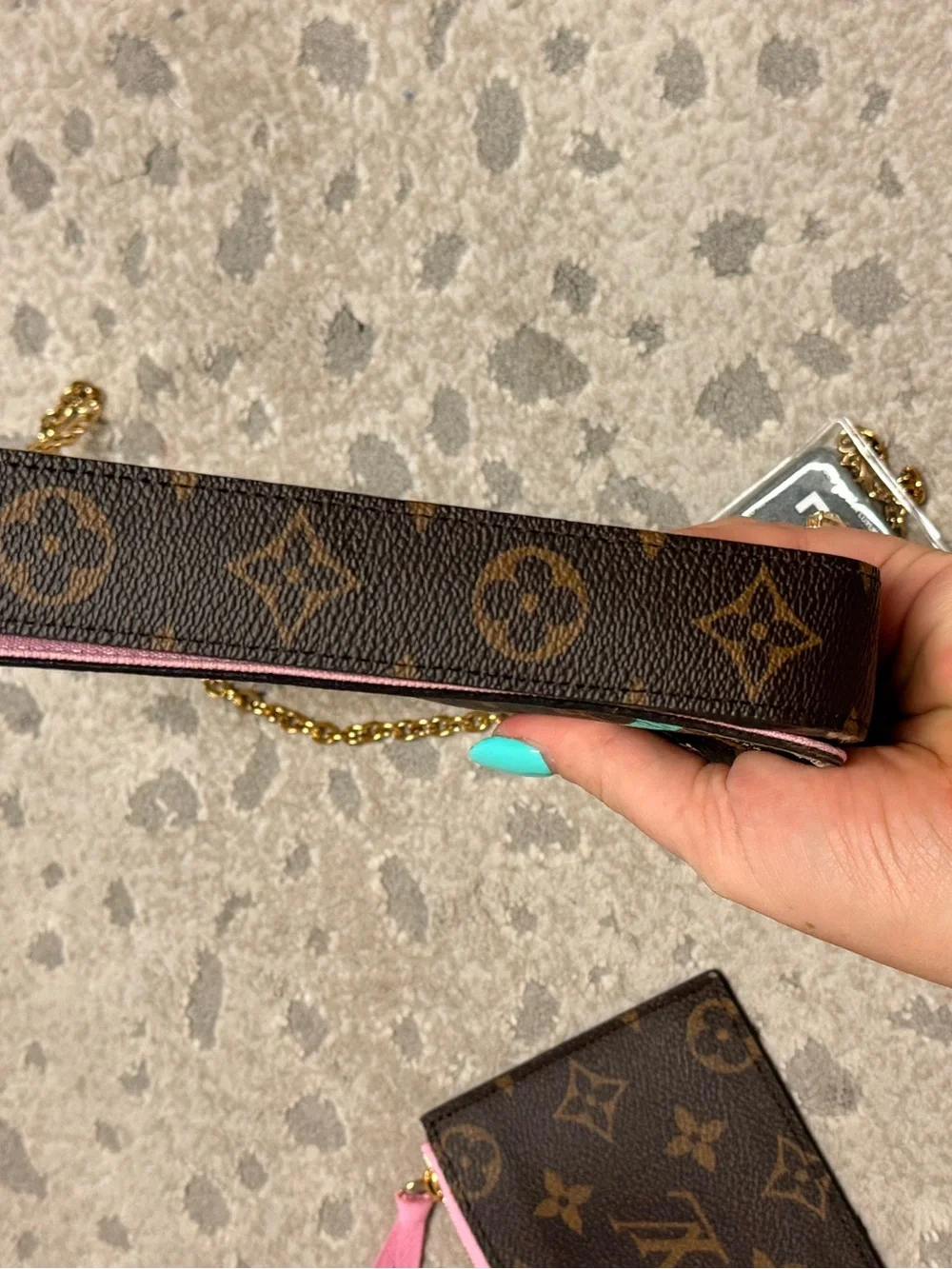 Louis Vuitton 2022 Holiday Felicie